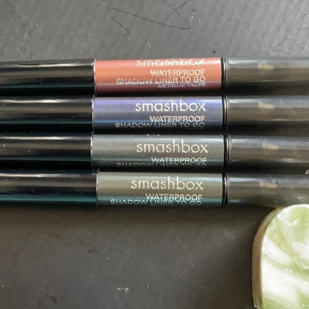 NWOB Smashbox Water Proof Shadow To Go in various colors